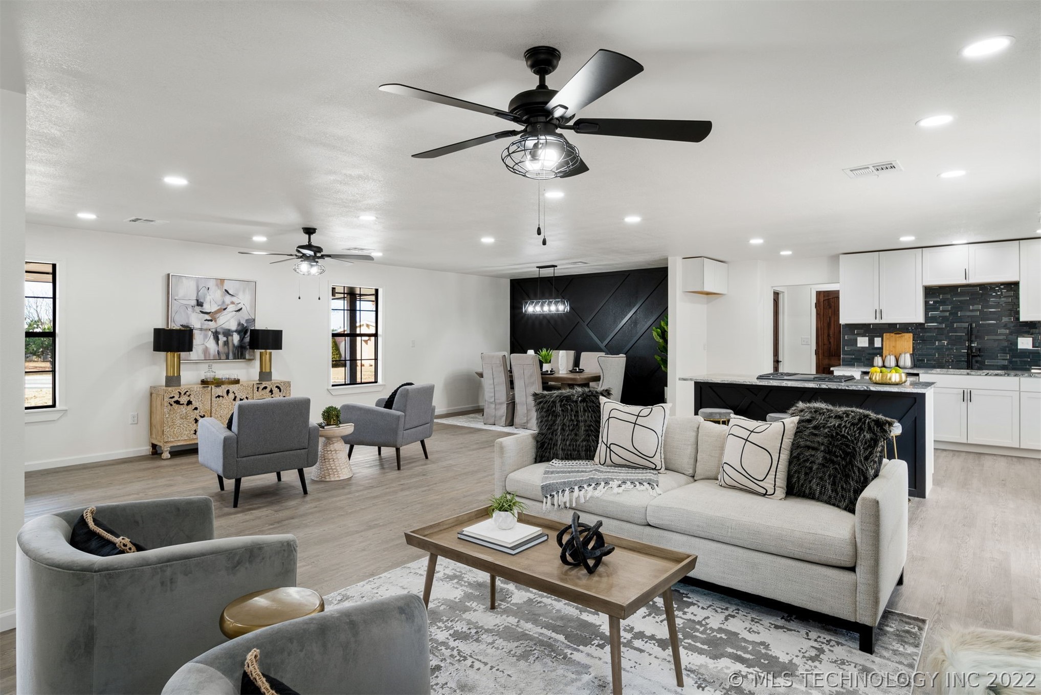 Photo 20 of 30 of 4201 Rolling Meadows Road house