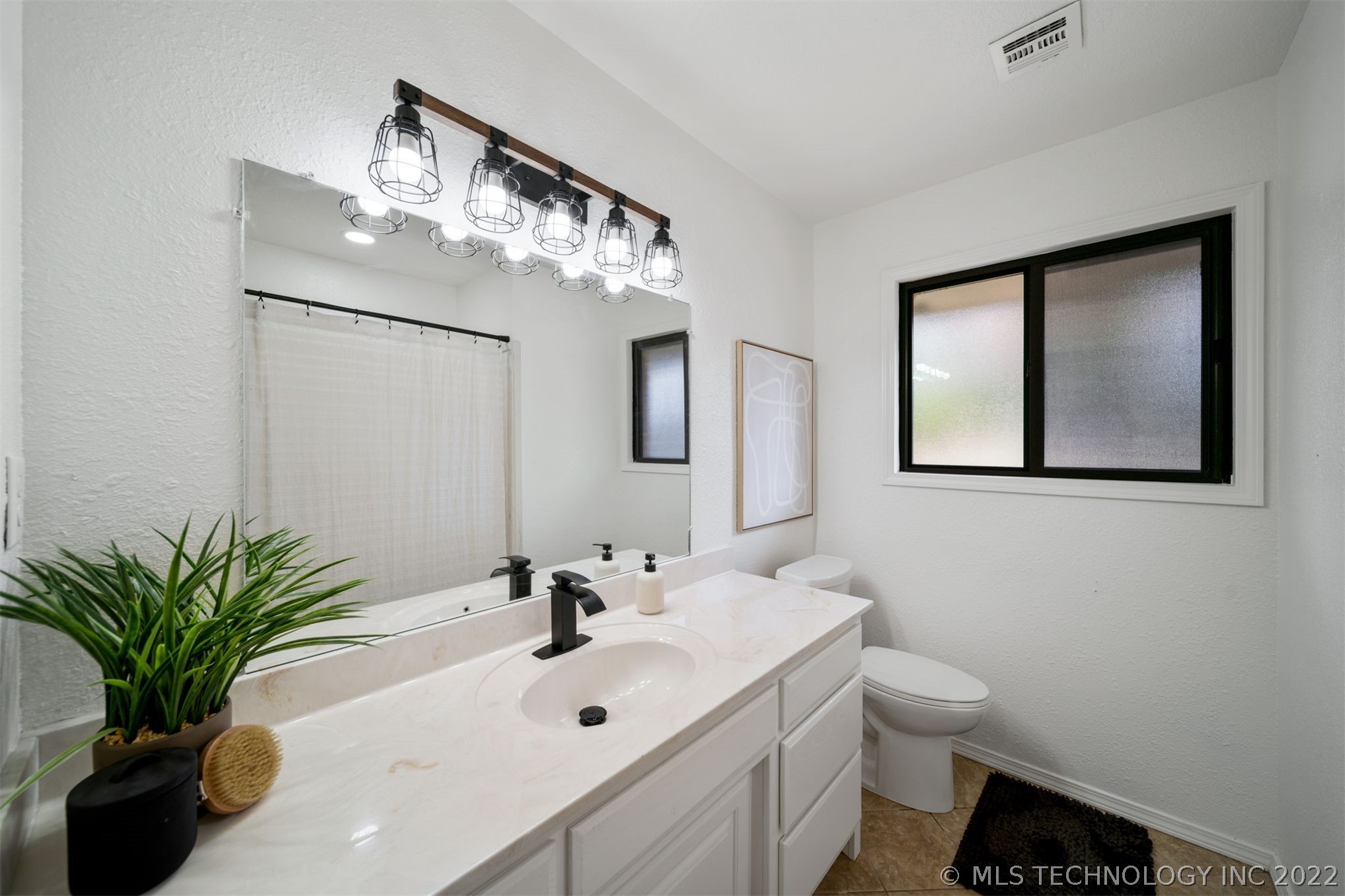 Photo 23 of 30 of 4201 Rolling Meadows Road house