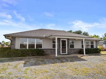 205 N Jefferson Atoka OK 74525