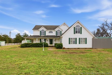 Photo of 56551 E Highway 125, Miami, OK 74354 (MLS # 2607941)