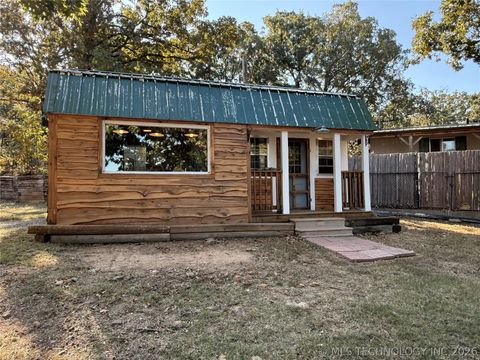Photo of 111348 4180 Road, Checotah, OK 74426 (MLS # 2616519)