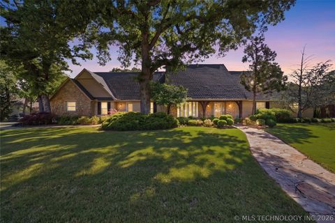 Photo of 9905 S Maplewood Avenue, Tulsa, OK 74137 (MLS # 2616016)