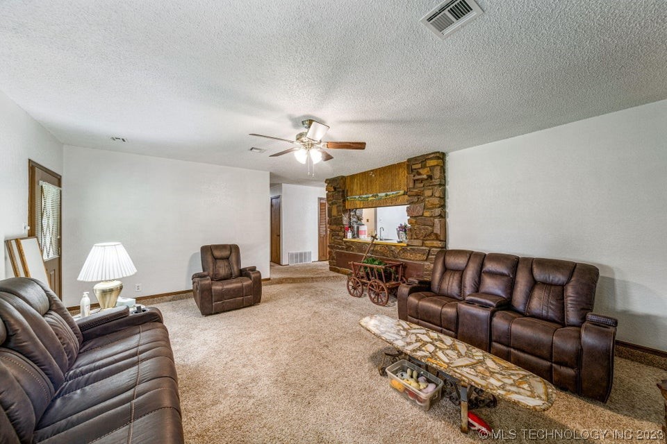 Photo 14 of 28 of 7245 E Verdigris Drive house