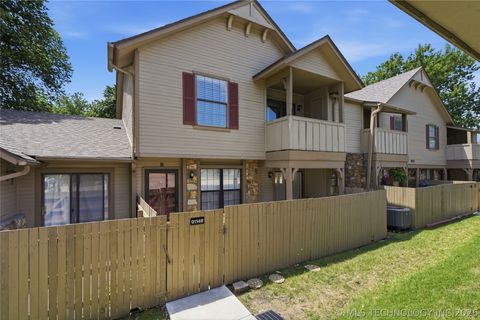 Photo of 9114 S Urbana Avenue #9B, Tulsa, OK 74137 (MLS # 2621755)