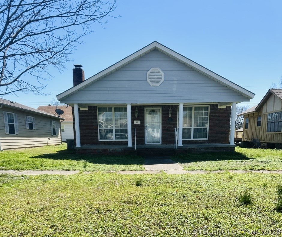 Photo 1 of 65 — 803 W Moore Street, Henryetta, OK 74437