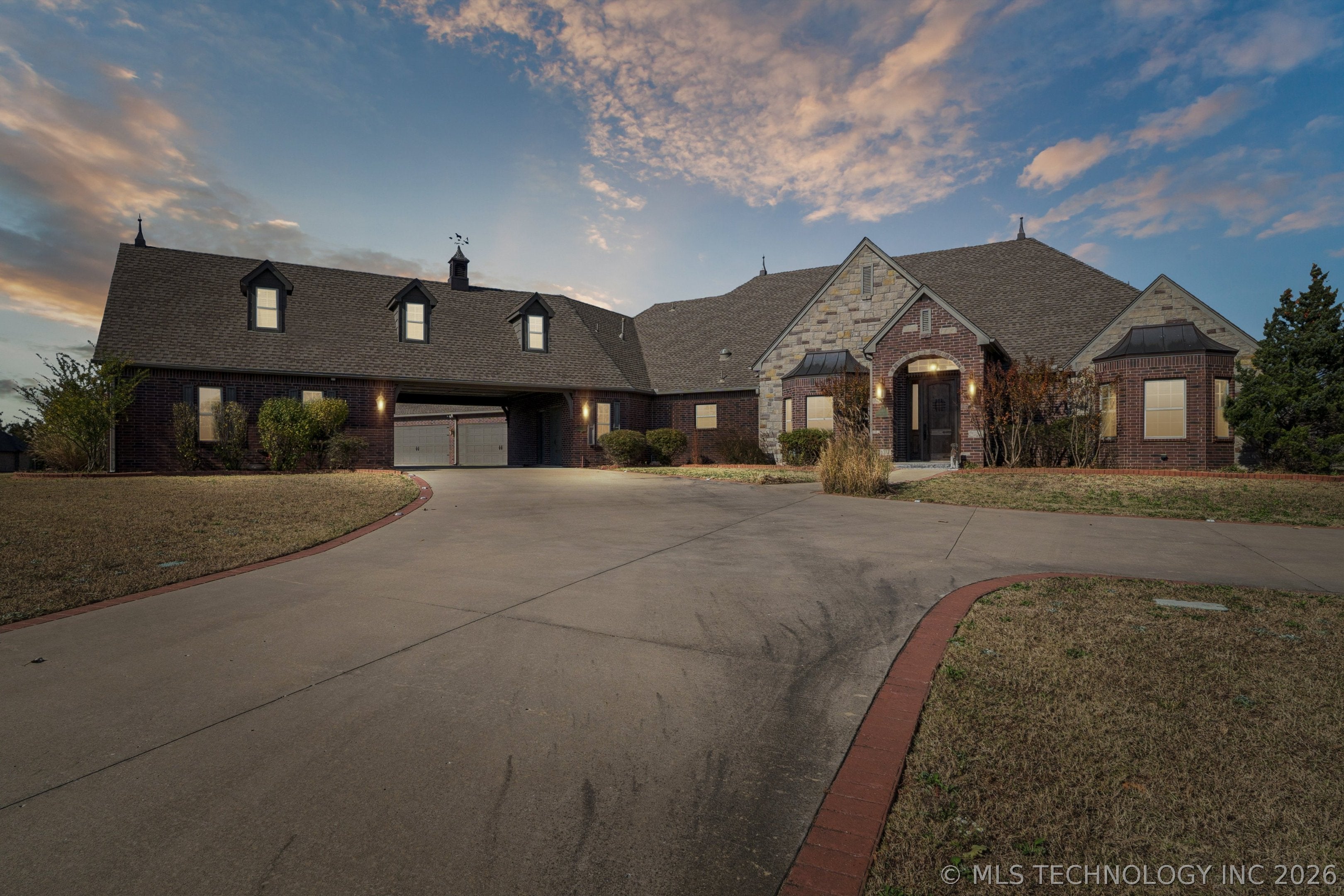 Photo 1 of 57 — 26961 E 134th Street S, Coweta, OK 74429