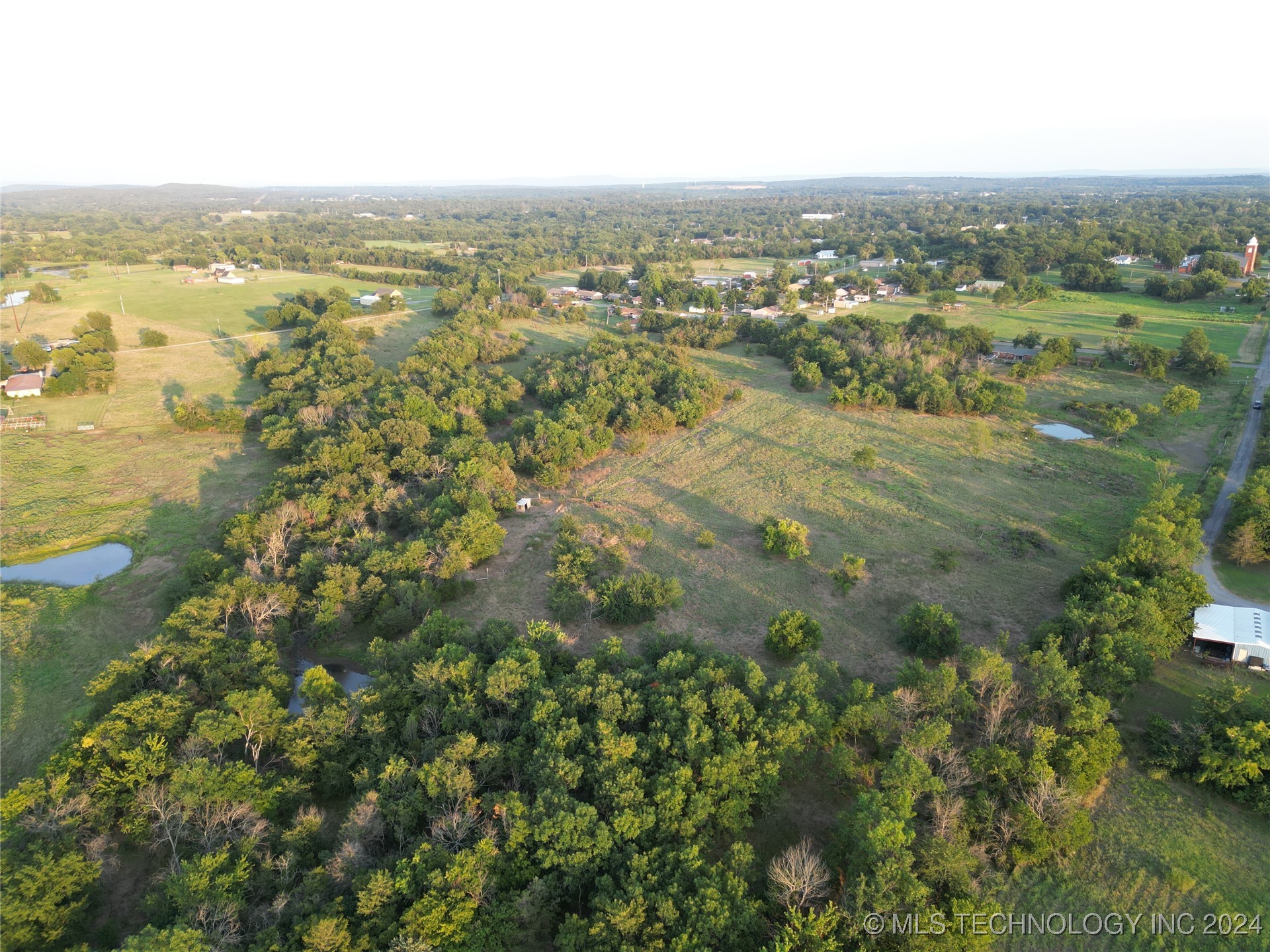 Photo 20 of 22 of 1 E Creek Avenue land