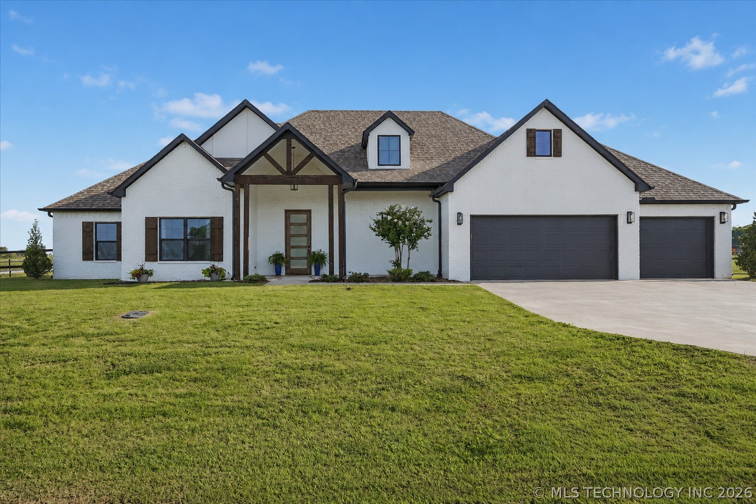 Photo 1 of 44 — 7103 E 139th Street, Collinsville, OK 74021