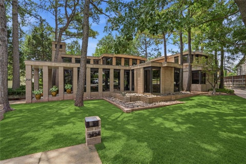 Photo of 2624 E 33rd Street, Tulsa, OK 74105 (MLS # 2630659)