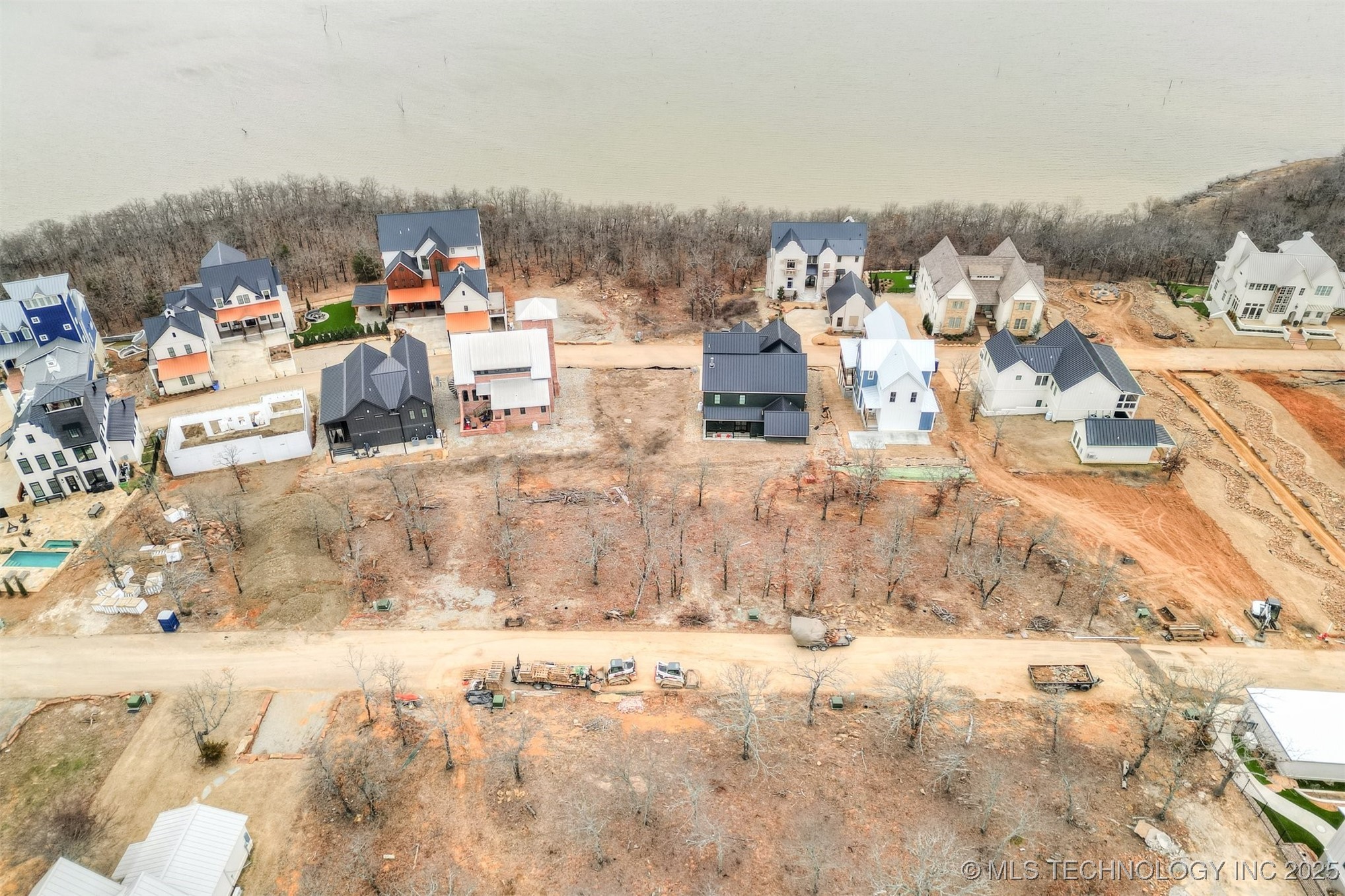 Photo 1 of 6 — 112 Sandstone Drive, Carlton Landing, OK 74432