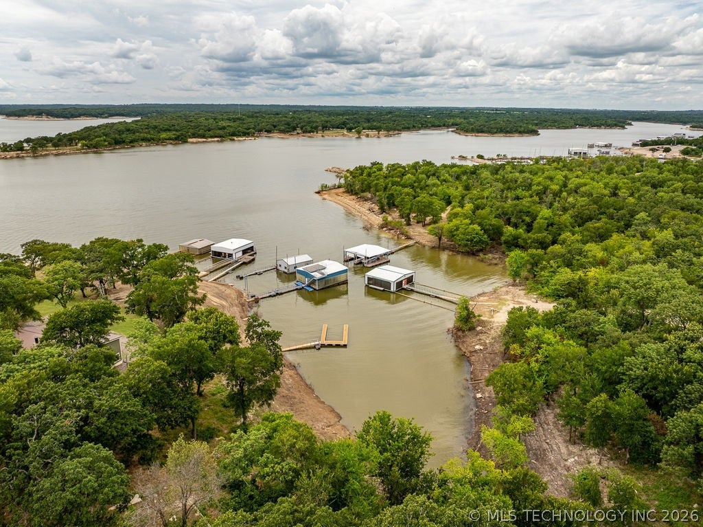 9094 Waters Edge