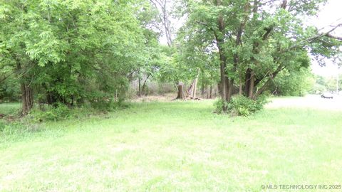 1114 NE 10th Avenue Ardmore OK 73401