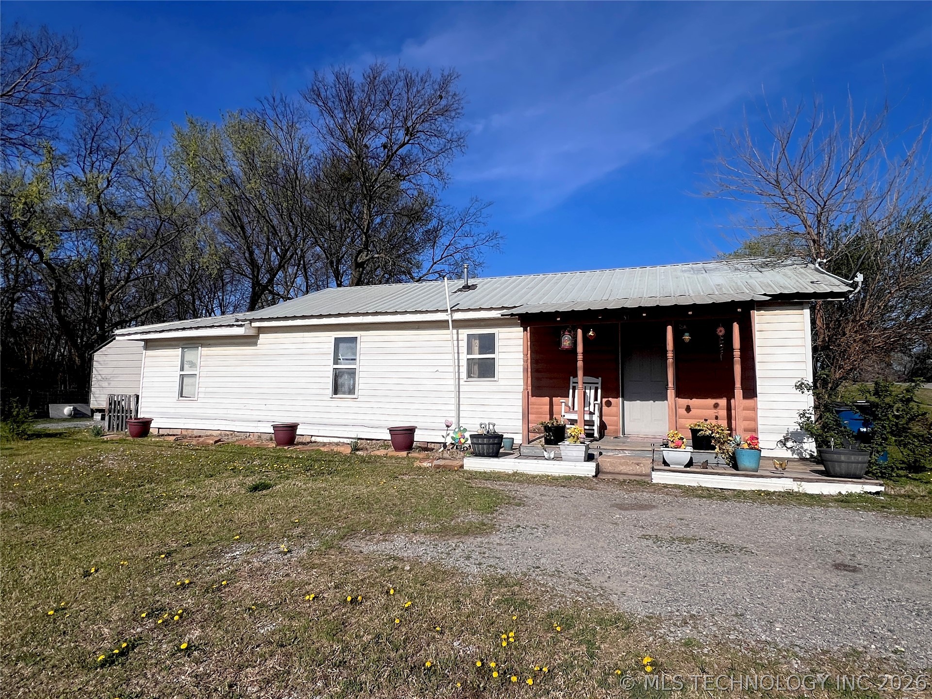 Photo 1 of 18 — 31 W 8th Street, Kiowa, OK 74553