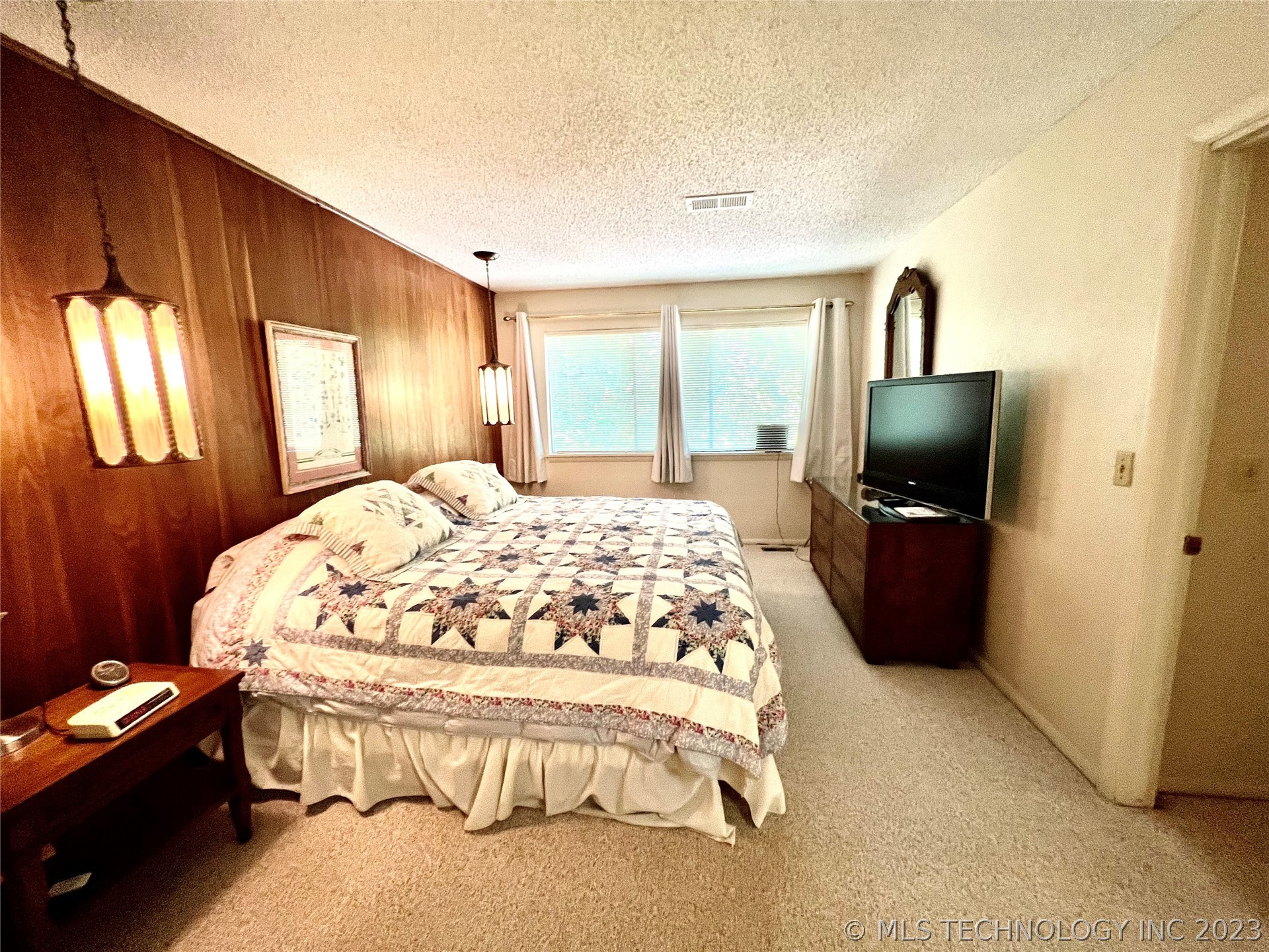 Photo 17 of 19 of 446383 Simco Road house