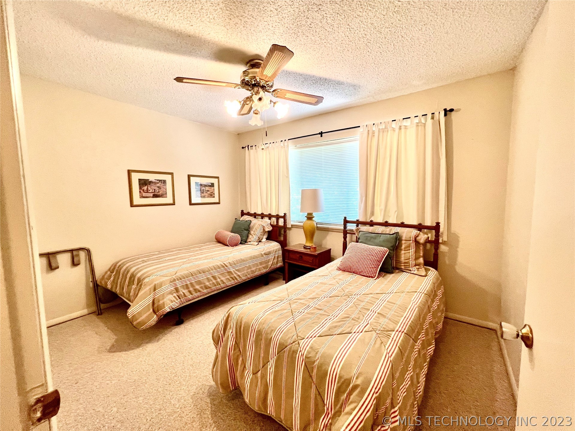 Photo 15 of 19 of 446383 Simco Road house