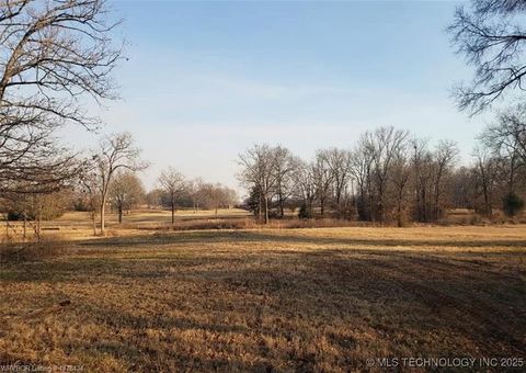 Photo of 0000 N JT Stites Road, Sallisaw, OK 74955 (MLS # 2525839)
