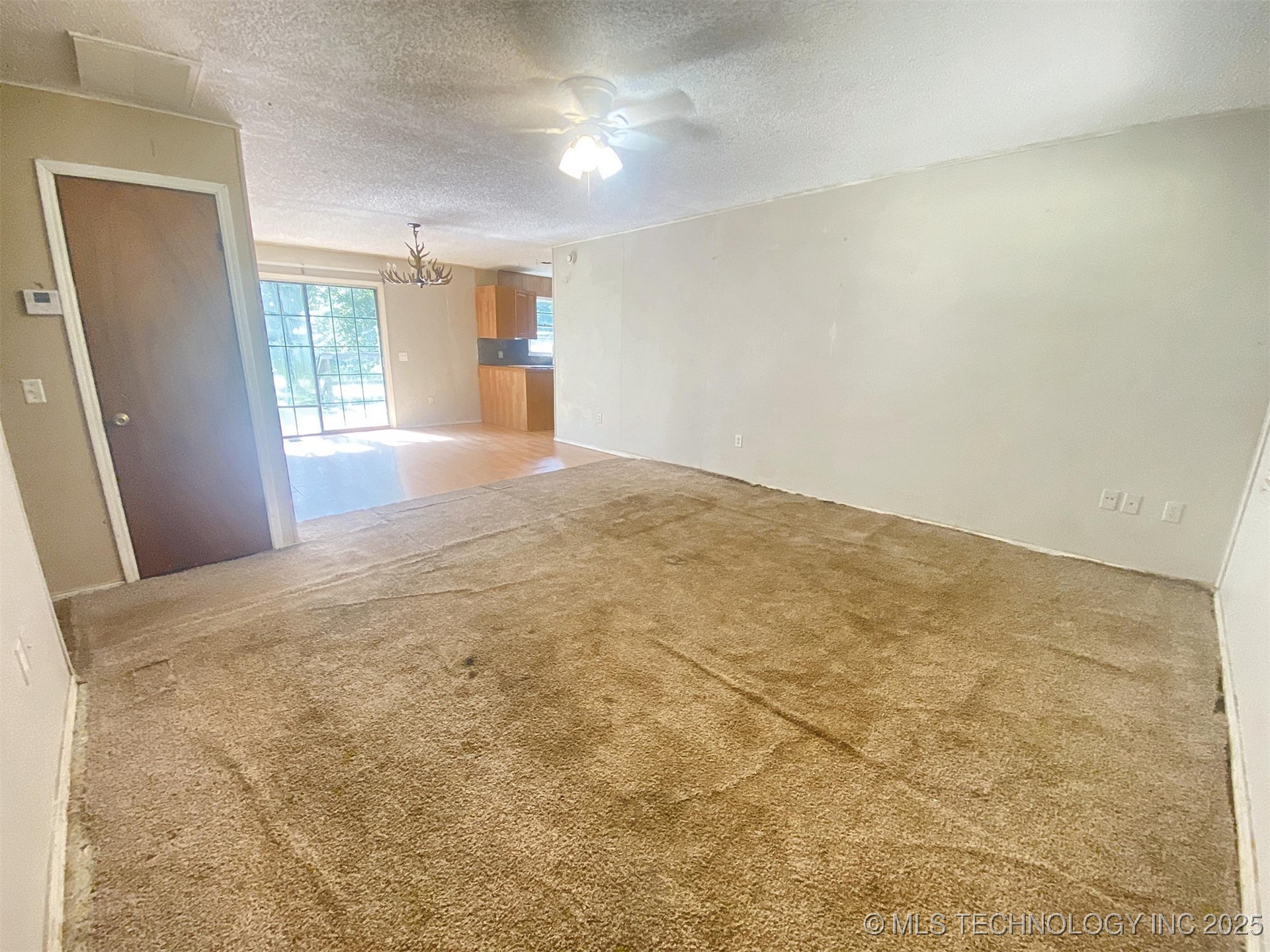 465596 Hwy 51