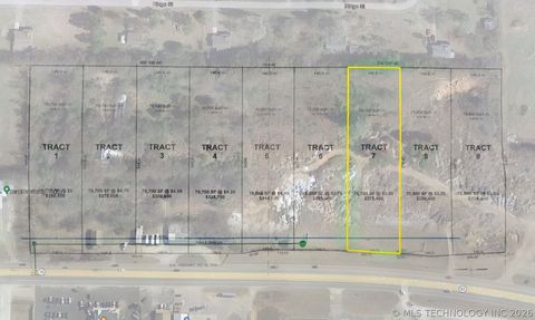 Photo of 4729 S Muskogee Avenue, Tahlequah, OK 74464 (MLS # 2604666)