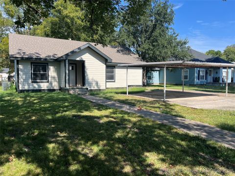 1008 W Burney Street Madill OK 73446