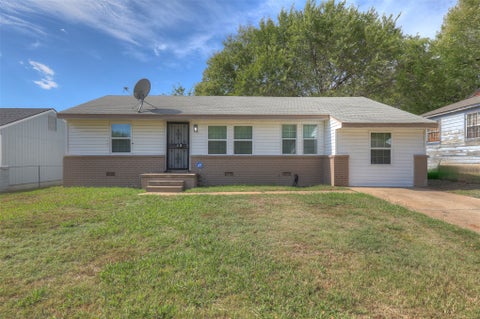 Photo of 4614 N Boston Avenue, Tulsa, OK 74126 (MLS # 2637866)