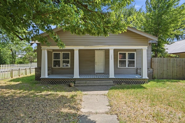 202 W ADA ST, SPERRY, OK 74073 - Image e1b2e4fca005c8fbe11ddd47e217b26f/4001643458