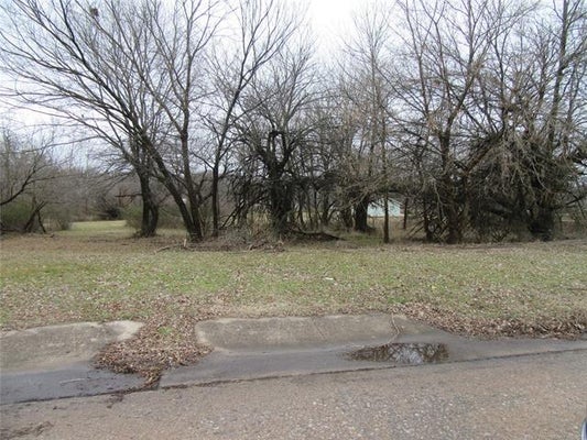 W DELAWARE AVE, MCALESTER, OK 74501 - Image e24e9b89f2630e9e97fb78f6789b39fd/2265890108
