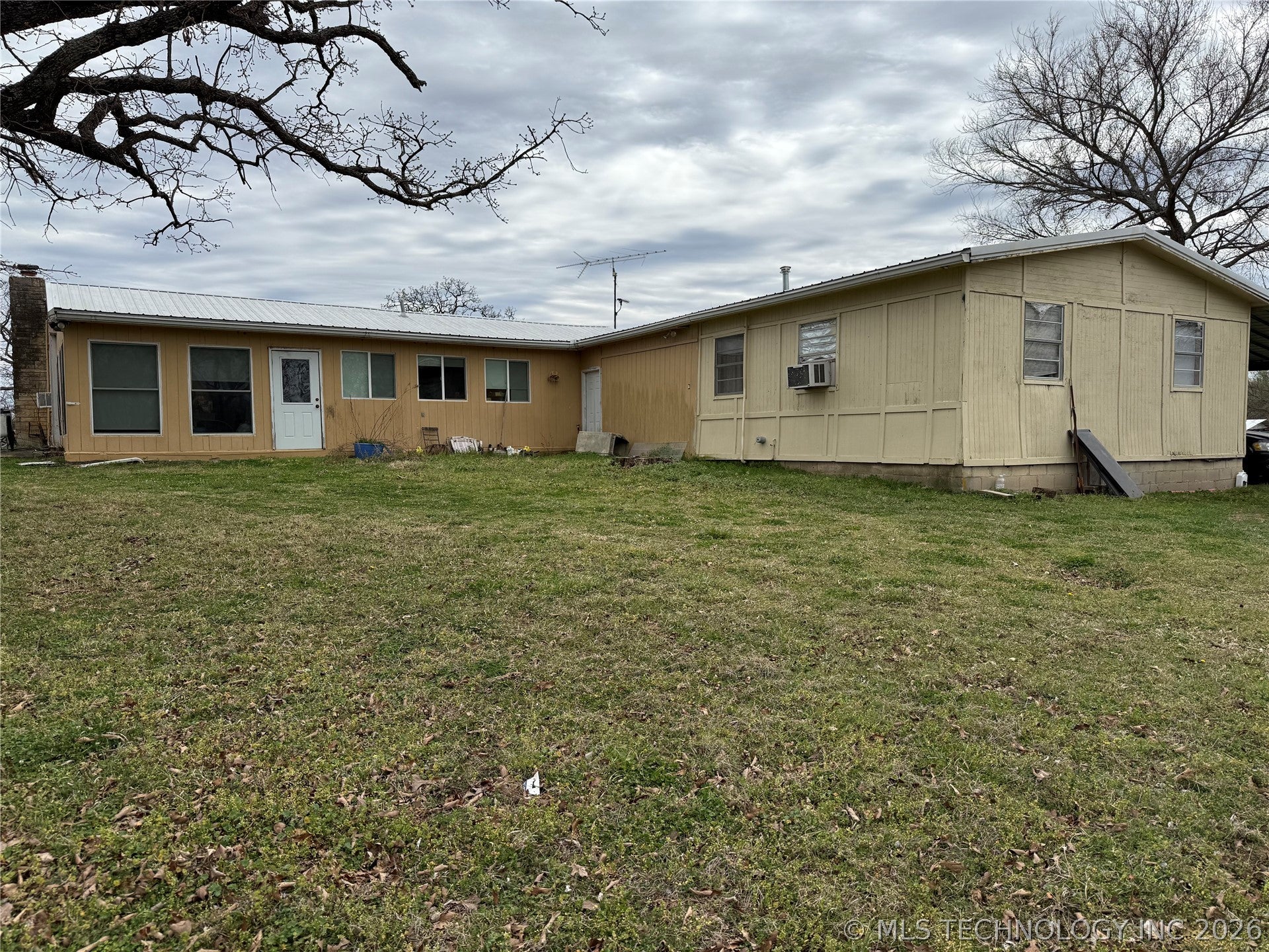 402151 W 3200 Road