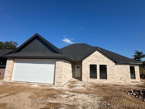 1900 Boxer Lane Durant OK 74701