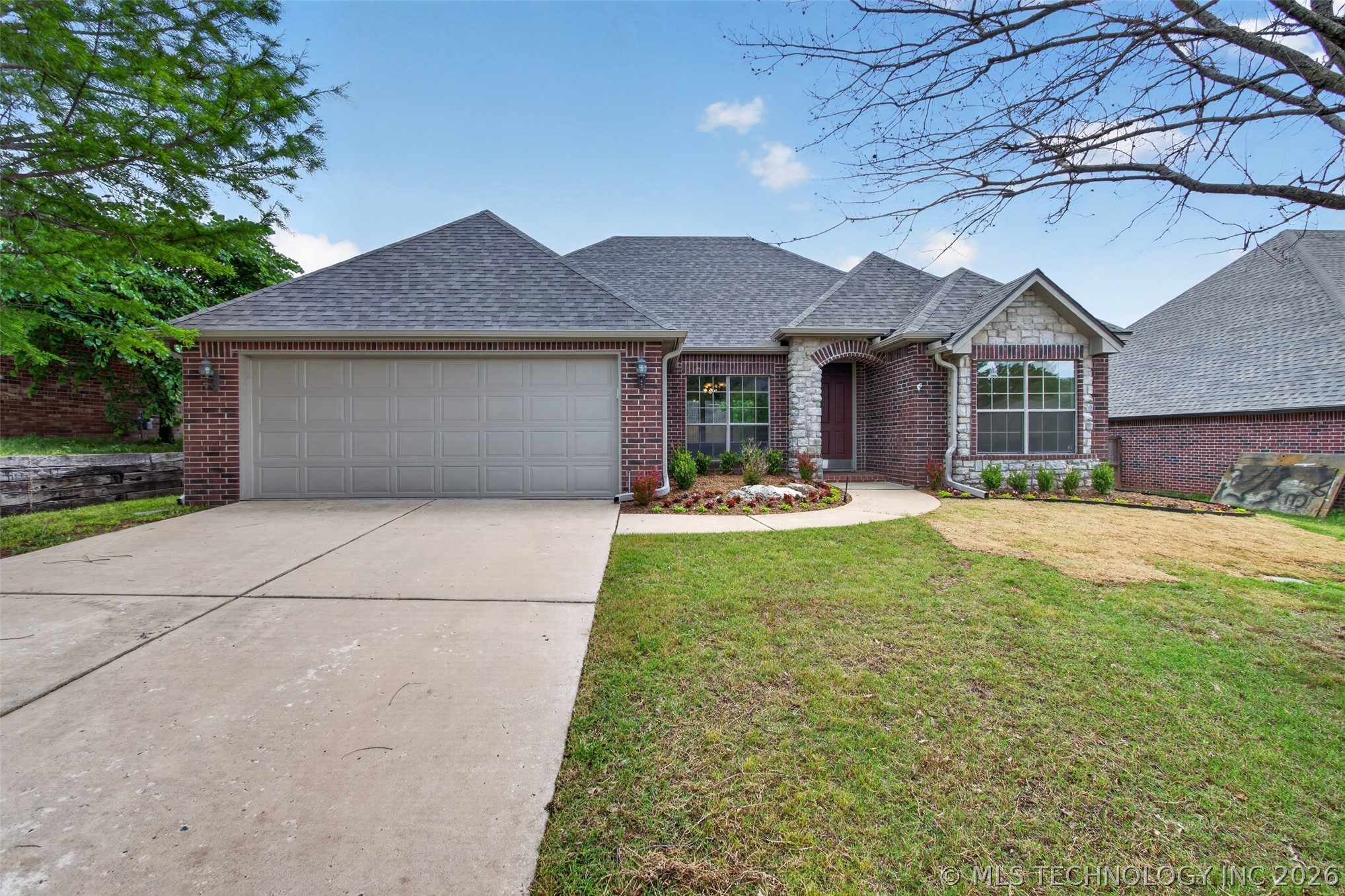 Photo 1 of 51 — 4526 E 141st Place S, Bixby, OK 74008