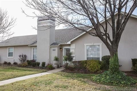 Photo of 8212 S 84th EastAvenue, Tulsa, OK 74133 (MLS # 2612910)