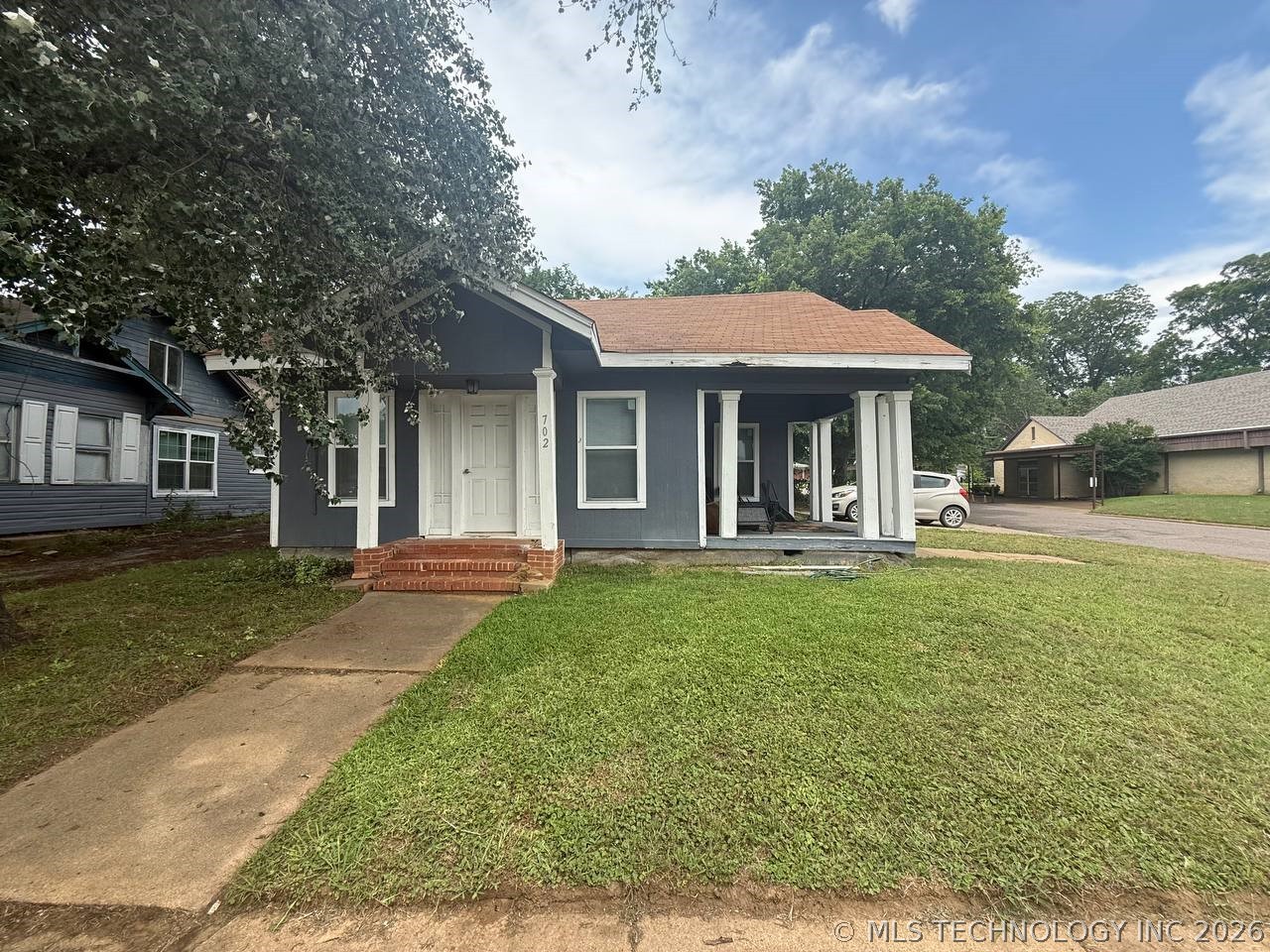 Photo 1 of 23 — 702 W Beech, Durant, OK 74701