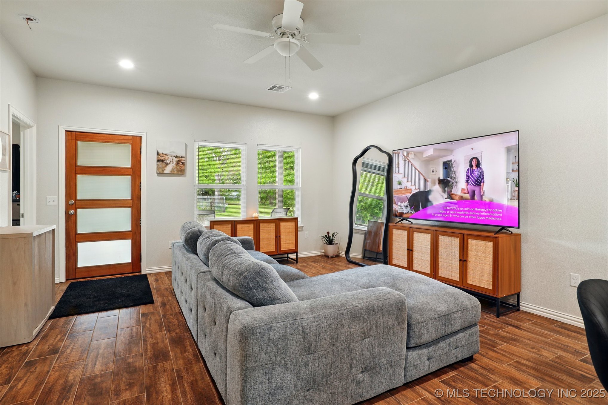1325 Houston