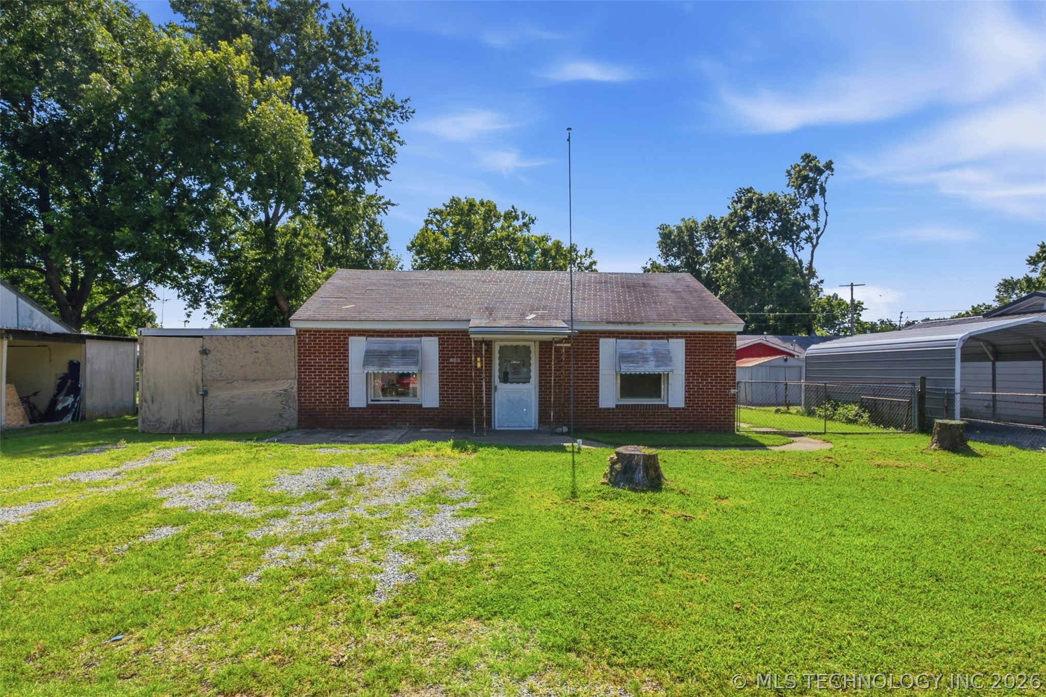 Photo 1 of 26 — 403 N Sawyer, Pryor, OK 74361