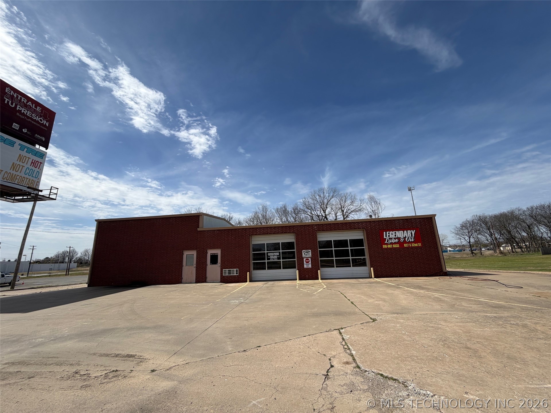 Photo 1 of 20 — 627 S 32nd Street, Muskogee, OK 74401