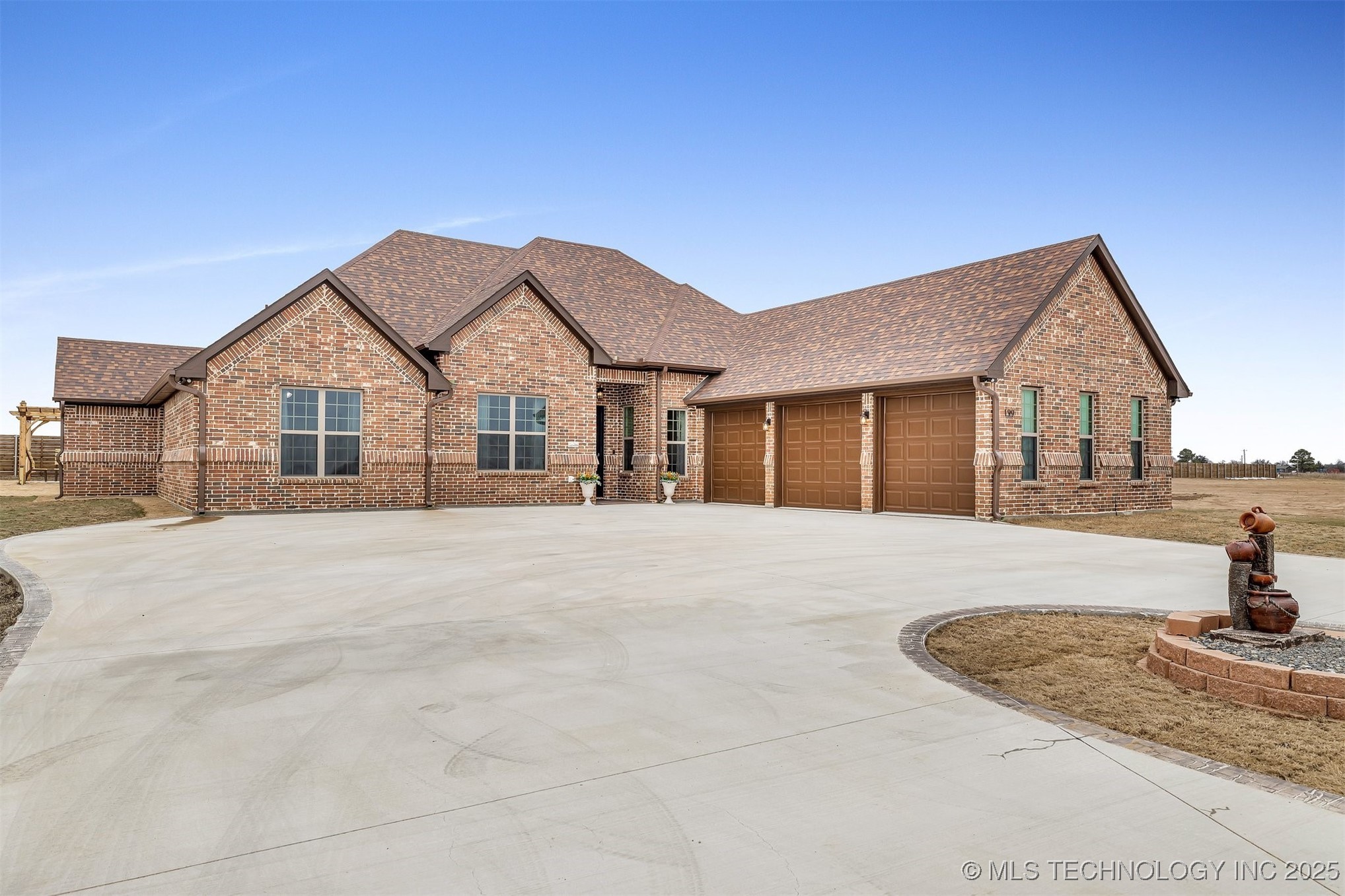 199 River Bend