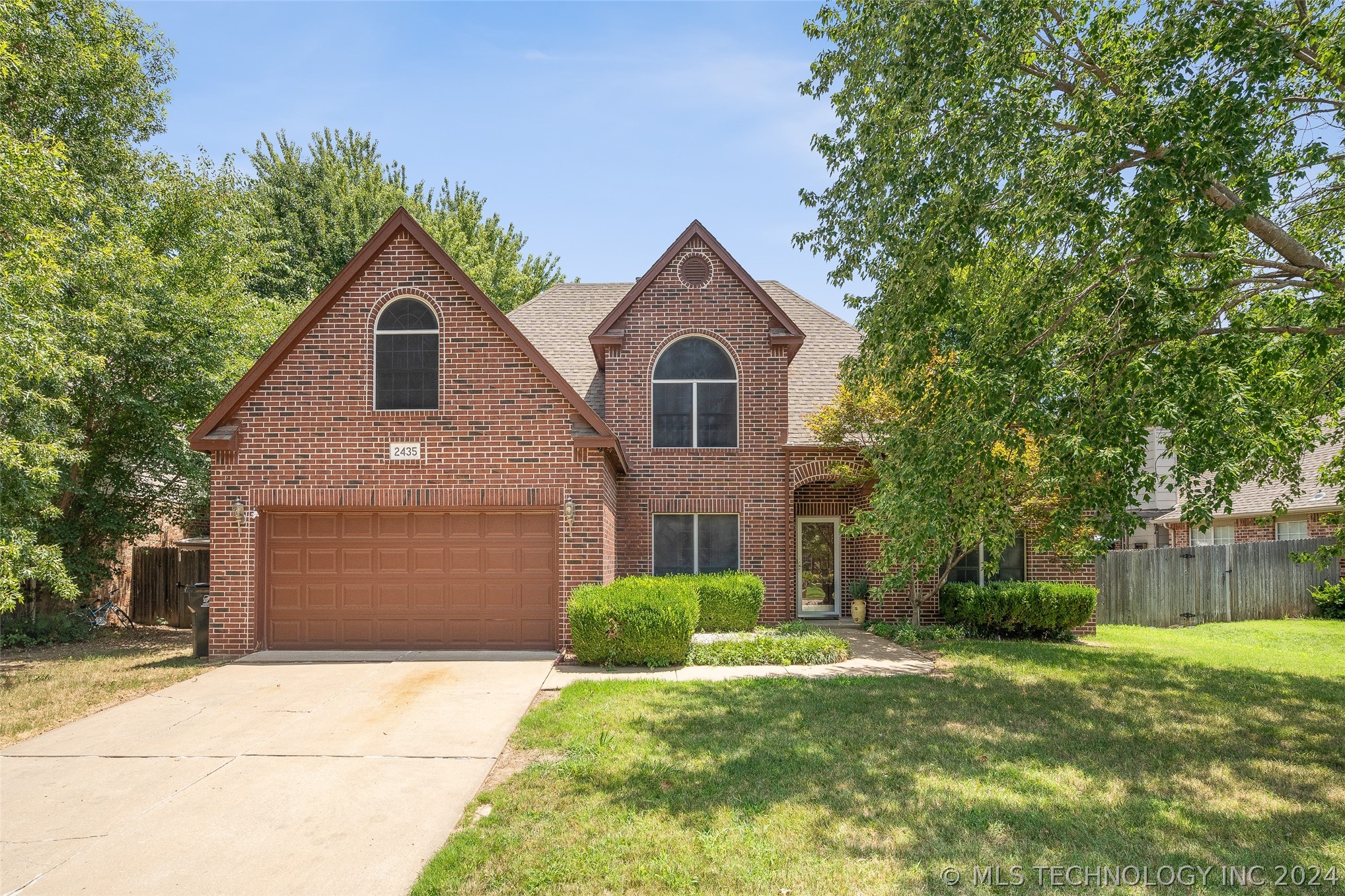 View Broken Arrow, OK 74012 house
