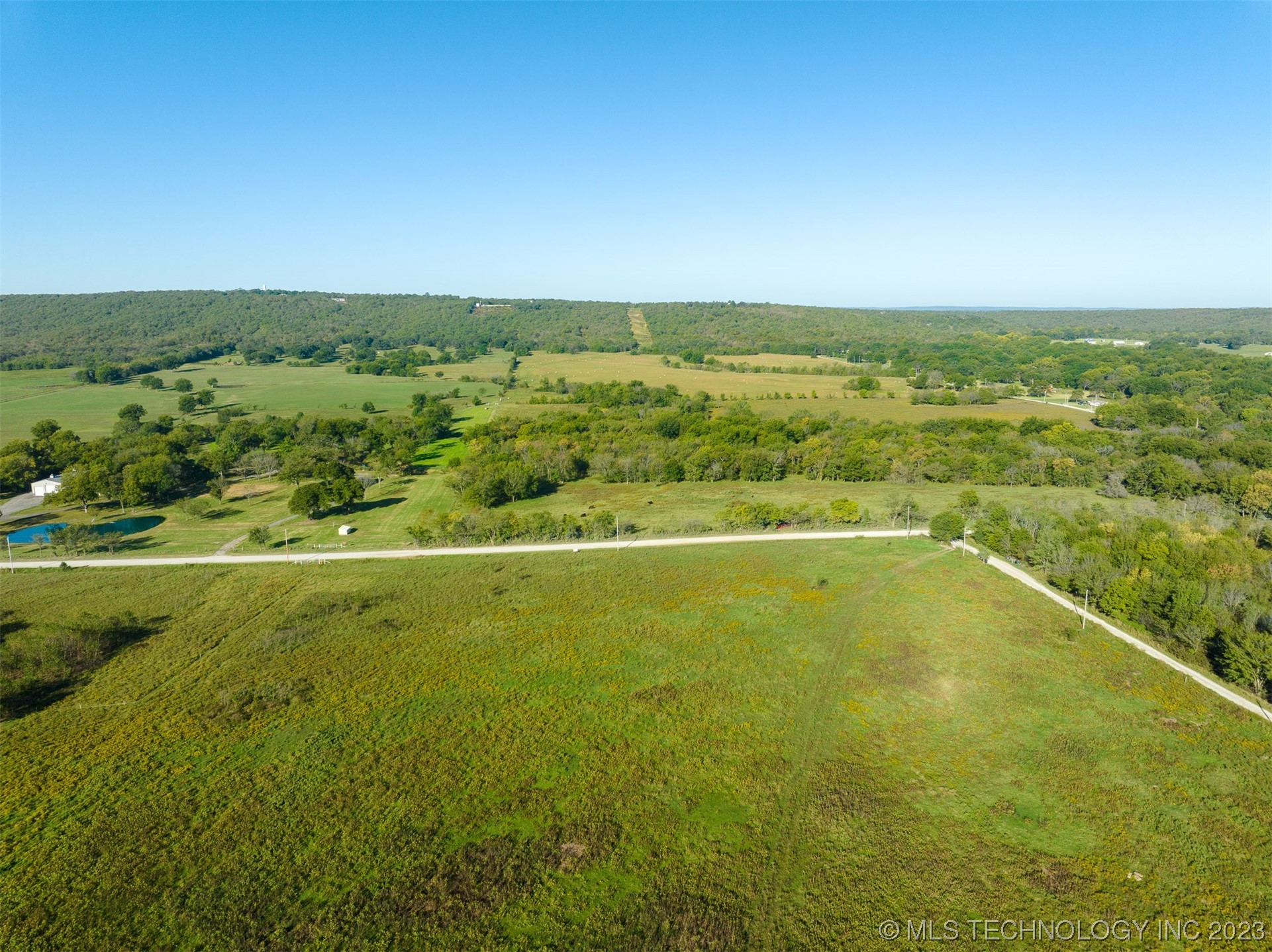 Photo 16 of 37 of 1 N 260 Road land