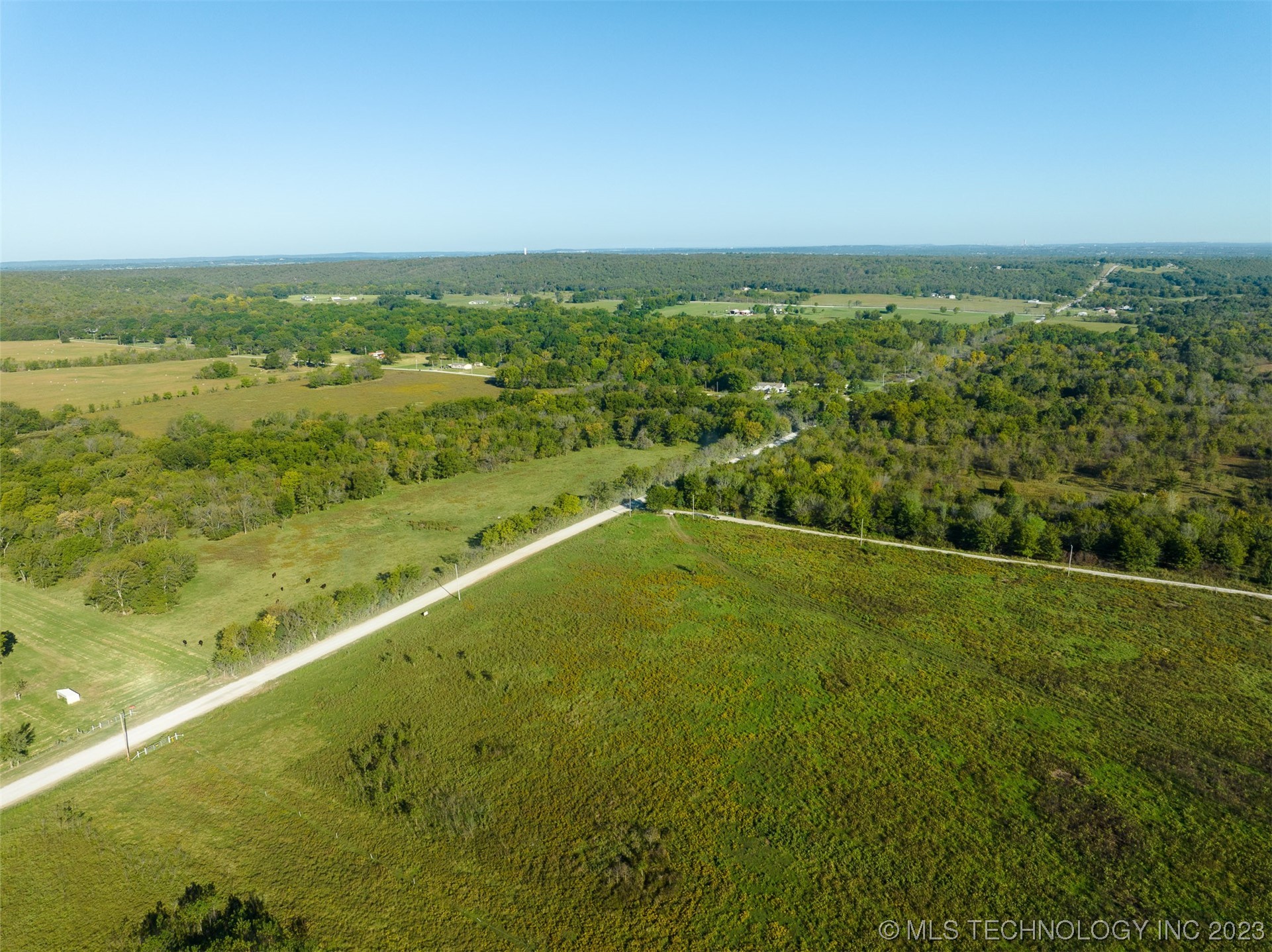 Photo 32 of 37 of 1 N 260 Road land