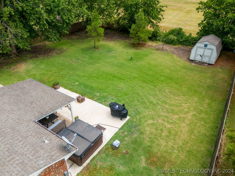 Photo 47 of 51 of 9508 E 113th Street N house