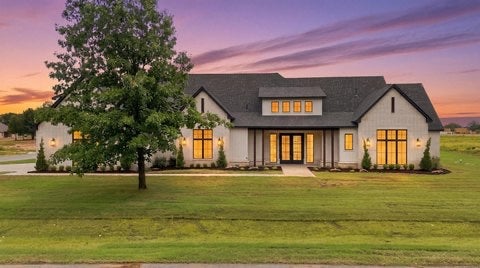 Photo of 21822 E 138th Street S, Broken Arrow, OK 74014 (MLS # 2638090)