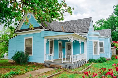 377 W 1st Atoka OK 74525