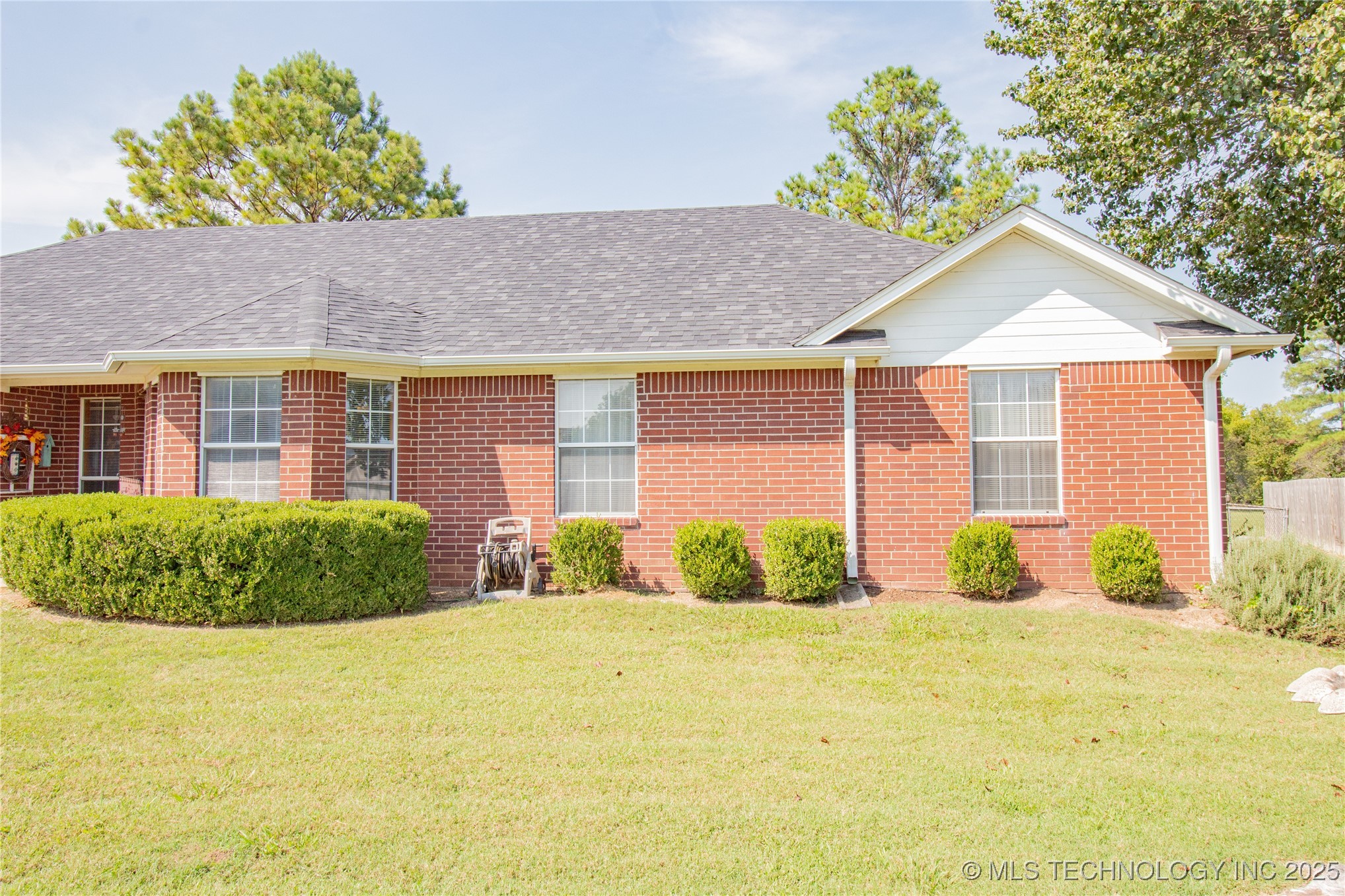 2706 Forrest Circle