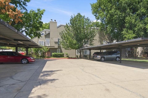 Photo of 1730 E 67th Street #KJ303, Tulsa, OK 74136 (MLS # 2633014)