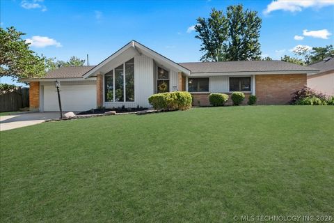 Photo of 5847 S 67th EastAvenue, Tulsa, OK 74145 (MLS # 2615783)