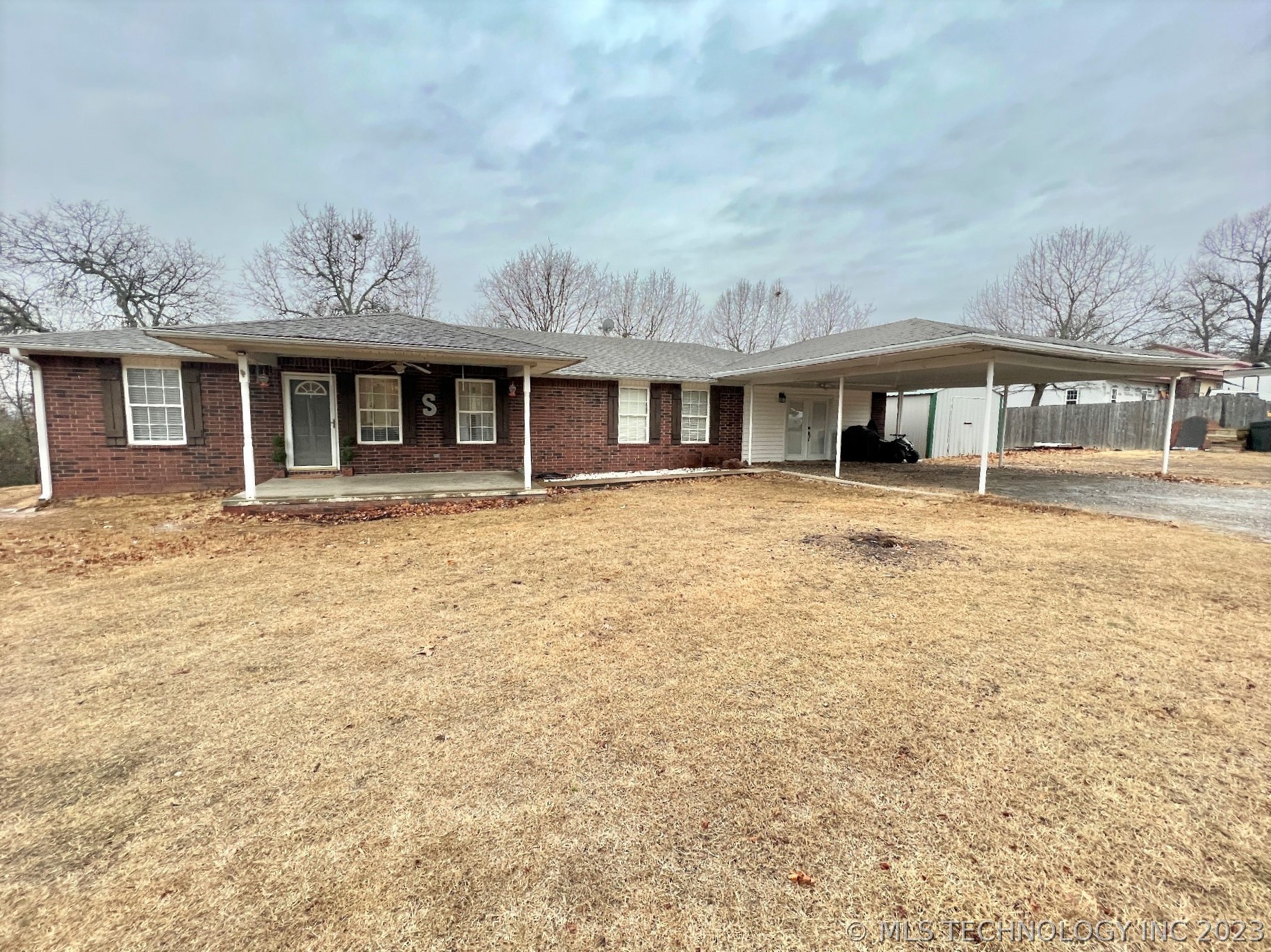Photo 1 of 46 of 19433 W 846 Road house