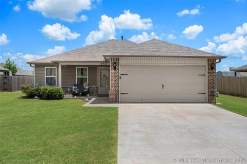 Photo of 10721 N 100th EastAvenue, Owasso, OK 74055 (MLS # 2624108)