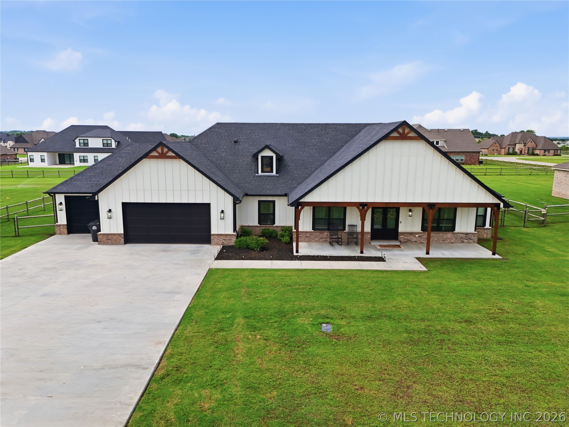 Photo 1 of 44 — 106 W 167th Street S, Glenpool, OK 74033