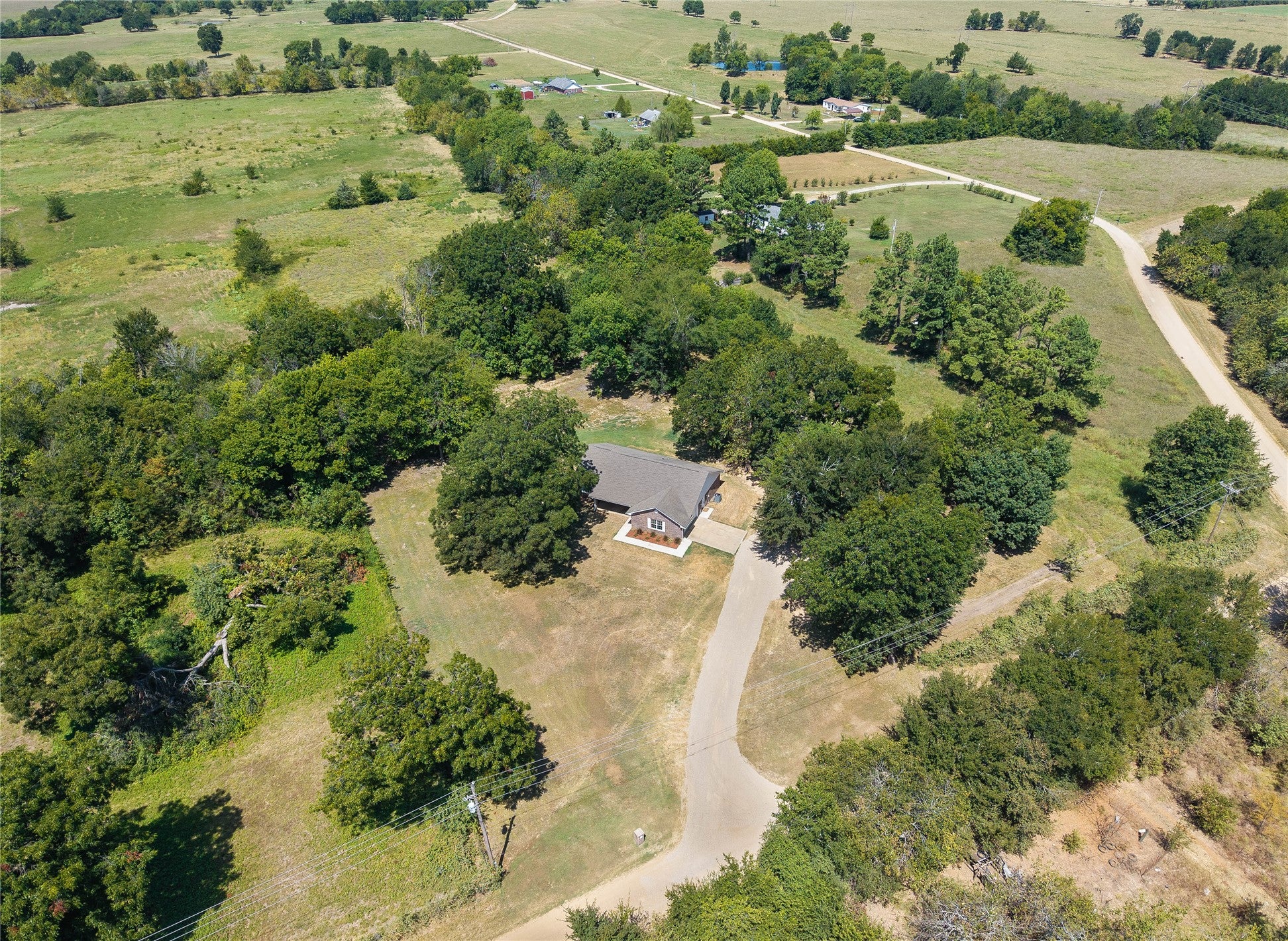 858 N 4243 Road