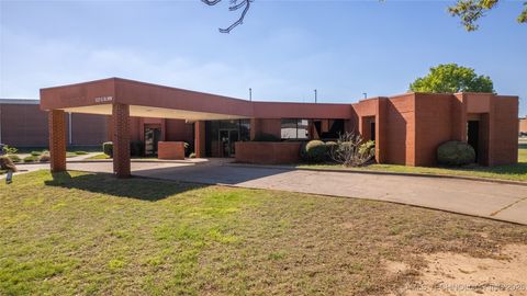 1221 G Street NW Ardmore OK 73401