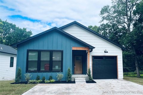 Photo of 31 Circle Drive, Monkey Island, OK 74331 (MLS # 2602760)